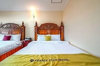 Pearly Plus Hotel Jeju 3*,